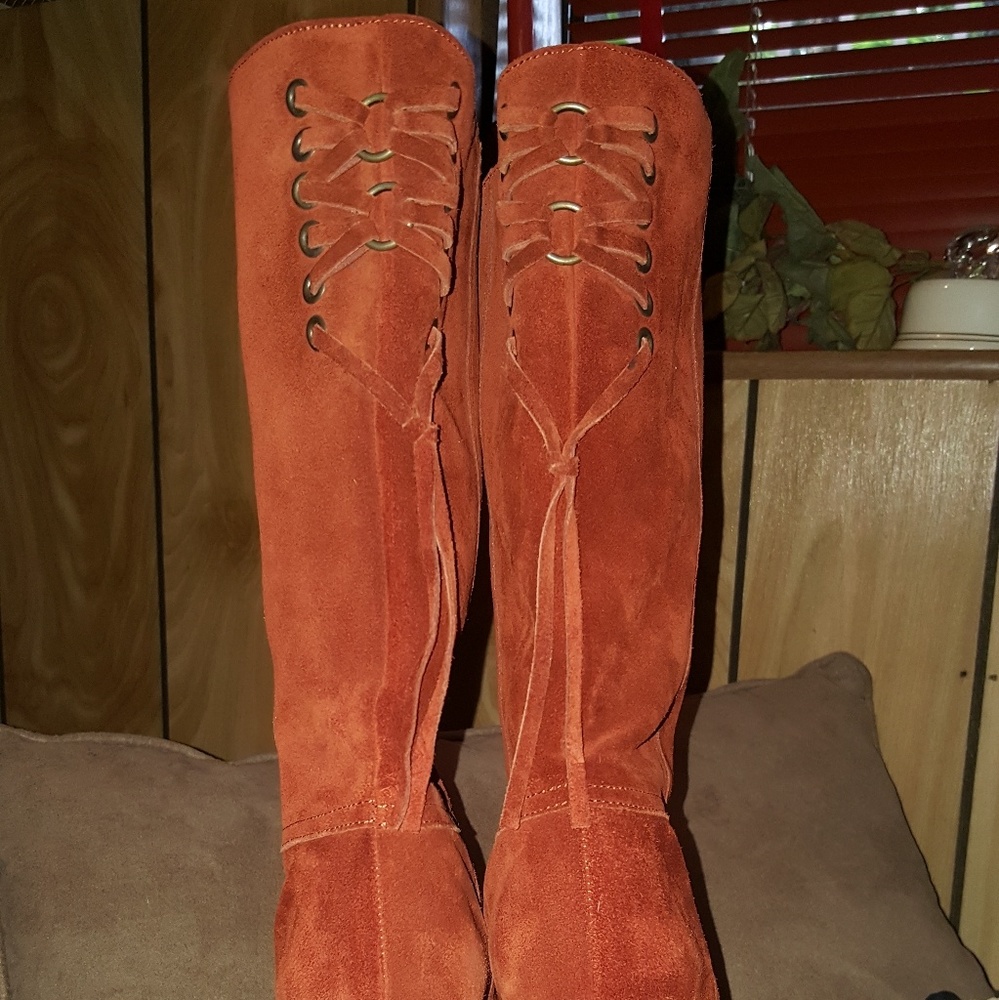 Coach Rusty Red Velvet Tie Boots - Picture 4 of 6